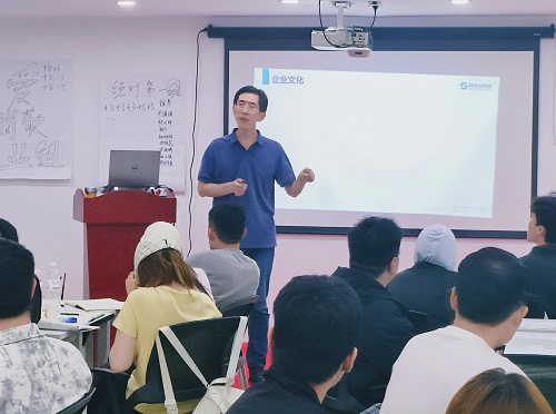 凝“新” 聚力，共启新程 | 欣希安药业 2026 年第四期新员工入职培训圆满完成